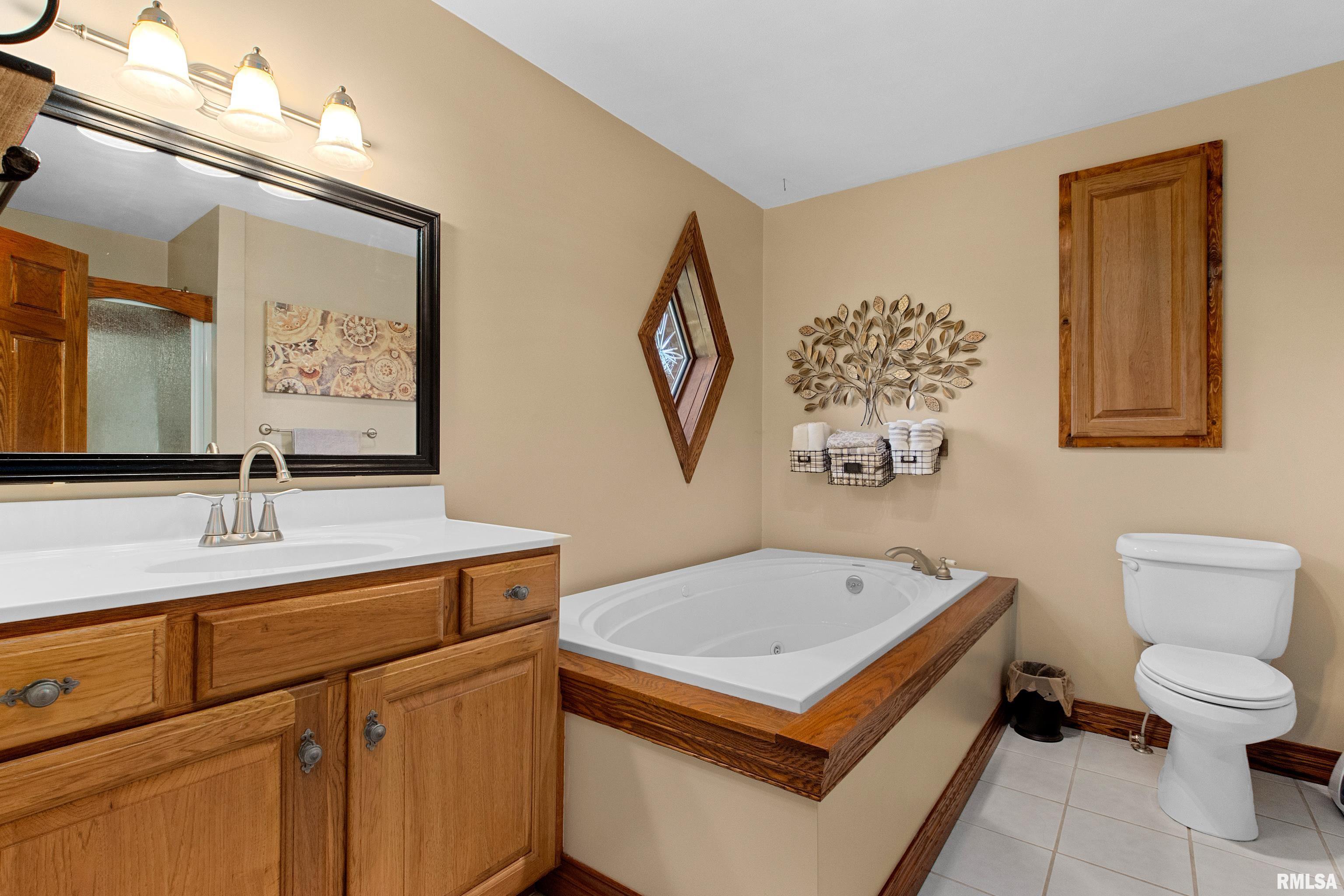1106 East Mossville Road Peoria, IL 61615 - Photo 20 of 47 Gallery Image 20