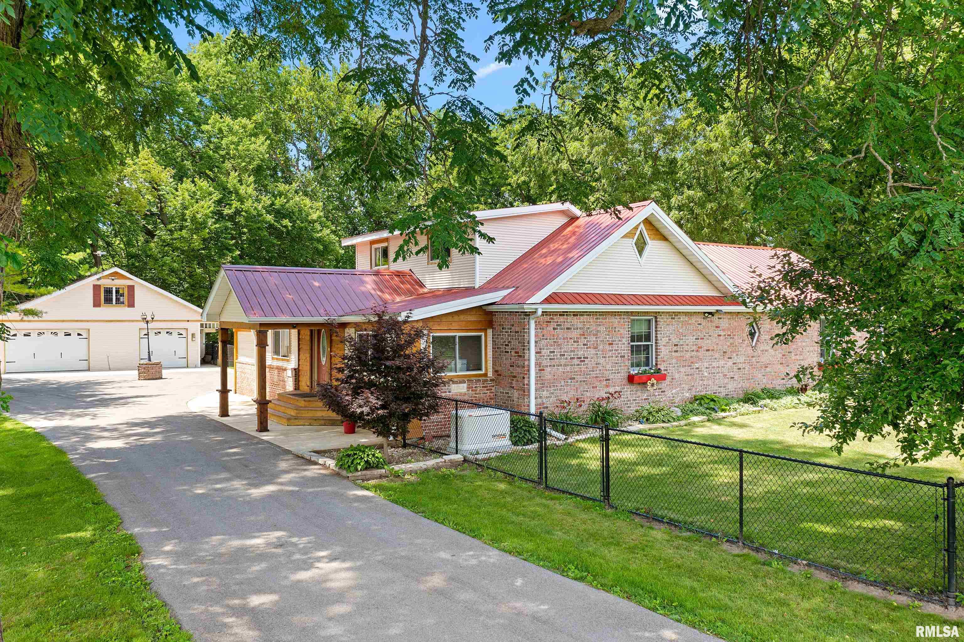 1106 East Mossville Road Peoria, IL 61615 - Photo 36 of 47 Gallery Image 36