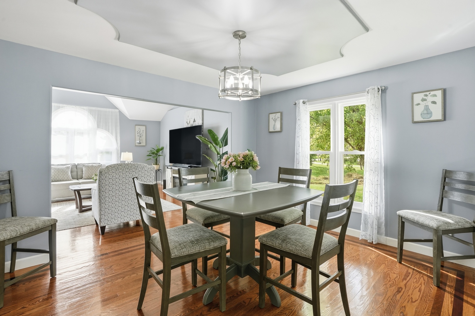11254 192nd Street Mokena, IL 60448 - Photo 18 of 48 a view of a dining room with furniture window and wooden floor