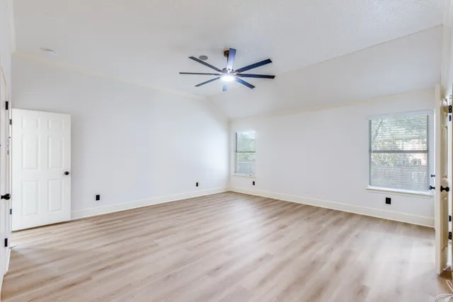 $4,000 | 4815 Sika Way, Austin, TX 78749