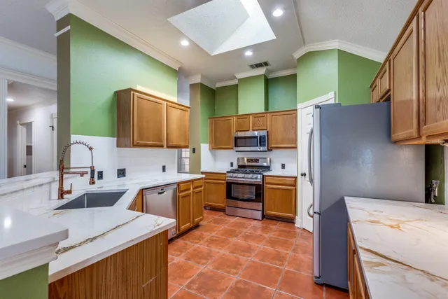 $4,000 | 4815 Sika Way, Austin, TX 78749