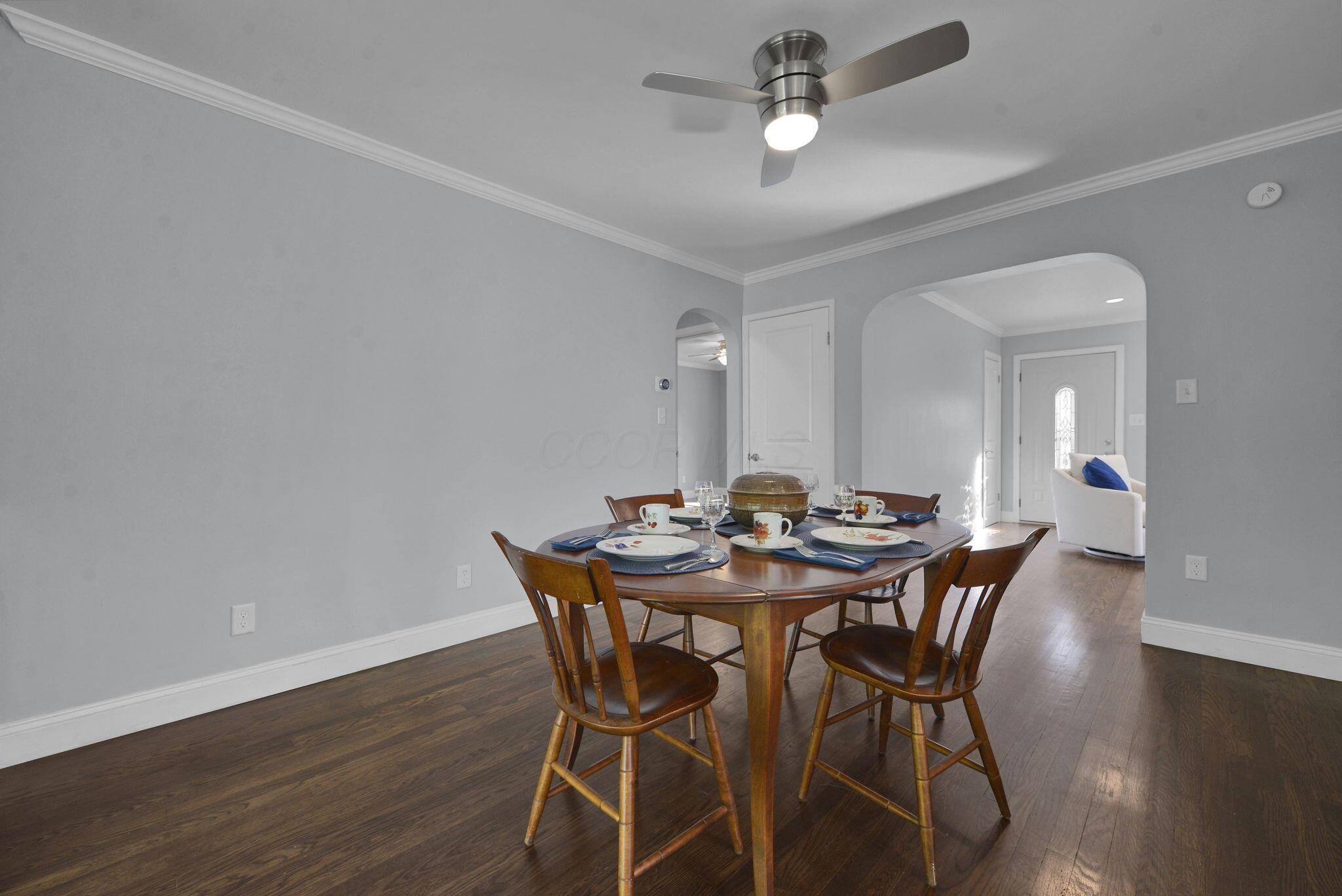 128 Blenheim Road Columbus, OH 43214 - Photo 9 of 47 8-web-or-mls-128-blenheim-rd