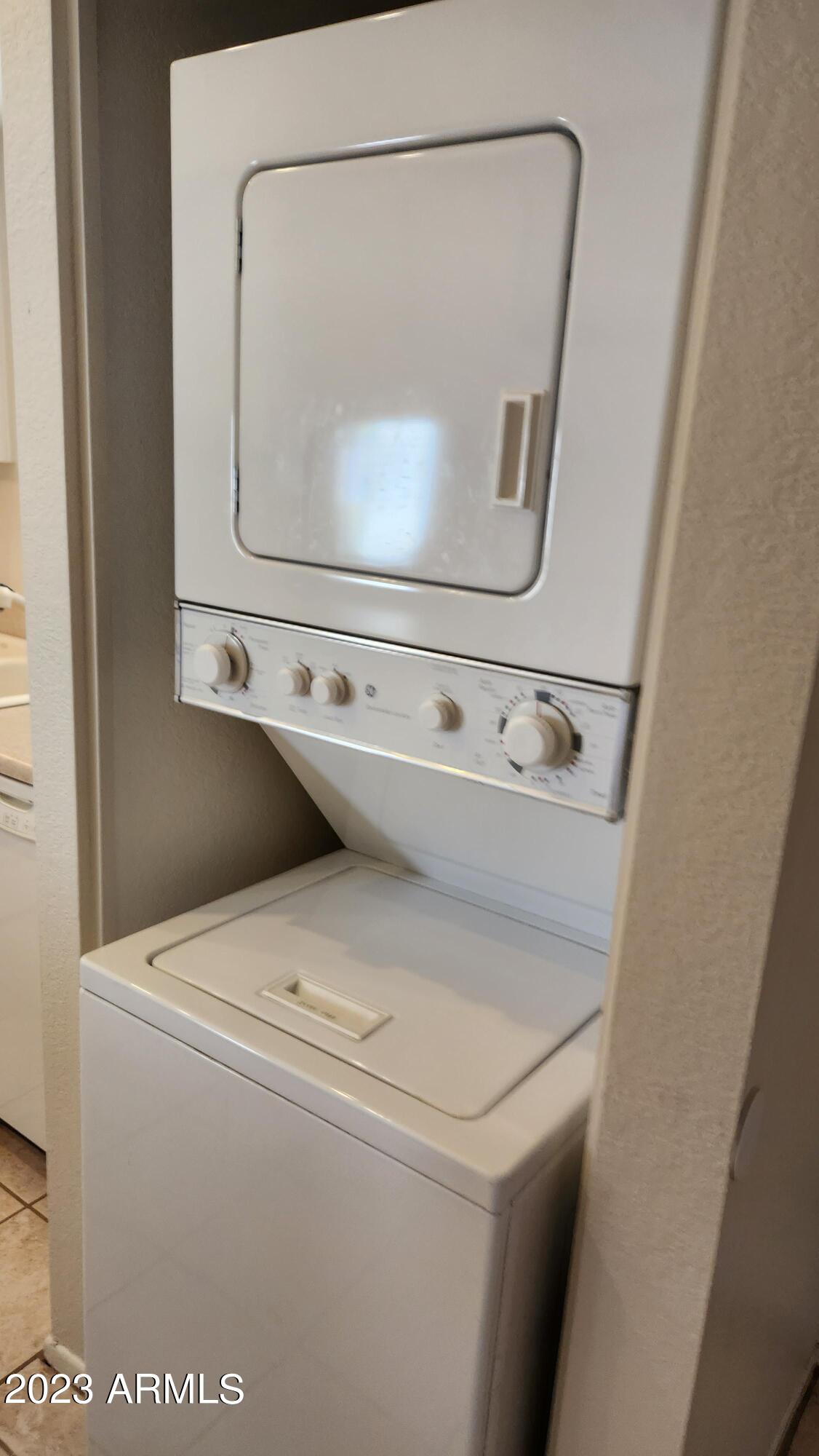 4150 East Cactus Road, Unit 101 Phoenix, AZ 85032 - Photo 16 of 27 WASHER & DRYER INCLUDED