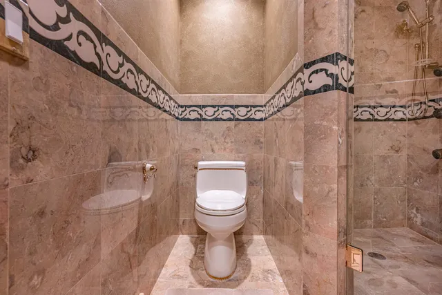 $639,900 | 414 East Hiawatha Drive, Unit 103, Wisconsin Dells, WI 53965