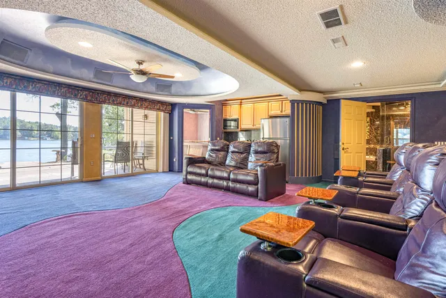 $639,900 | 414 East Hiawatha Drive, Unit 103, Wisconsin Dells, WI 53965