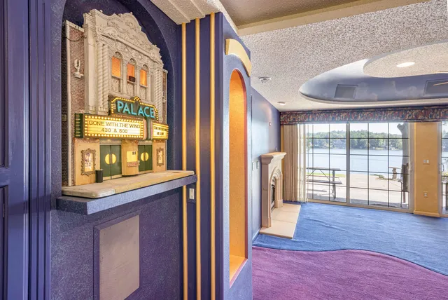 $639,900 | 414 East Hiawatha Drive, Unit 103, Wisconsin Dells, WI 53965