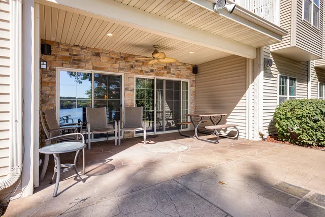 $639,900 | 414 East Hiawatha Drive, Unit 103, Wisconsin Dells, WI 53965