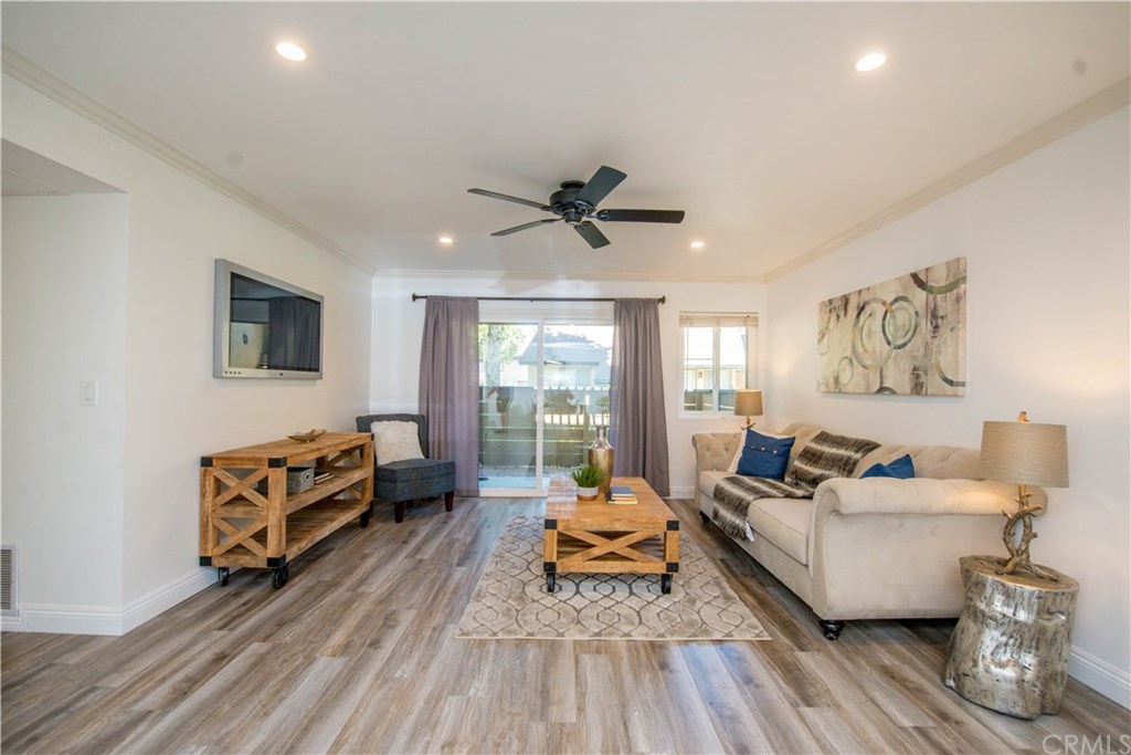 20885 Serrano Creek Road, Unit 79 Lake Forest, CA 92630 - Photo 2 of 27