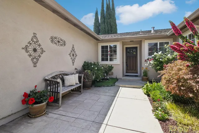 $1,899,000 | 3179 Linkfield Way, San Jose, CA 95135