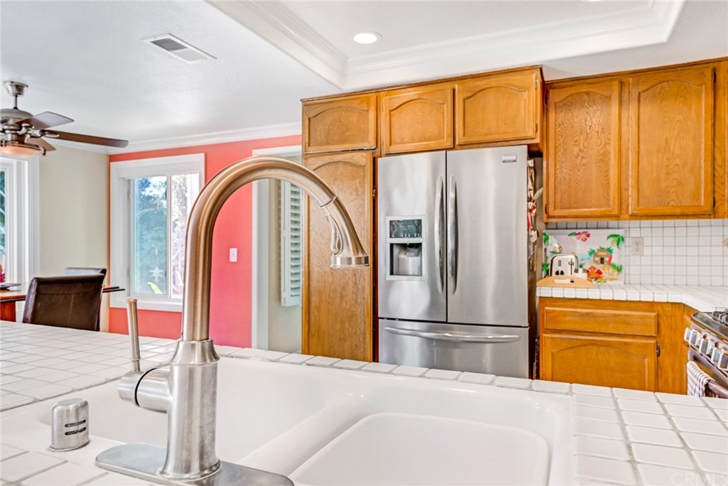 27342 Capricho Mission Viejo, CA 92692 - Photo 14 of 59