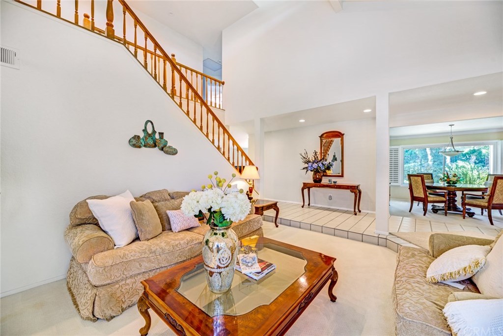 27342 Capricho Mission Viejo, CA 92692 - Photo 7 of 59