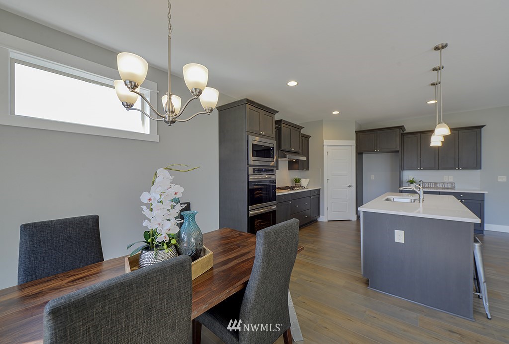 7909 Connells Prairie Road Bonney Lake, WA 98391 - Photo 7 of 27 Gallery Image 7