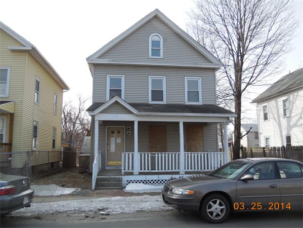 135 Pendleton Avenue Springfield, MA 01109 - Photo 1 of 13 Gallery Image 1