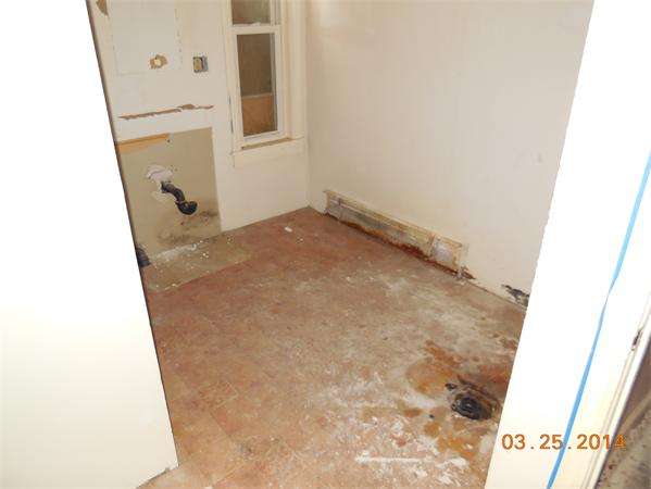 135 Pendleton Avenue Springfield, MA 01109 - Photo 7 of 13 Gallery Image 7