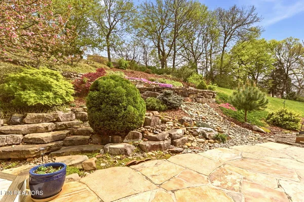 $774,900 | 10300 Evening Ridge Lane, Knoxville, TN 37922