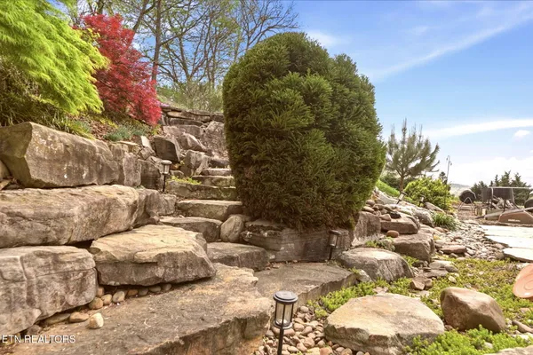 $774,900 | 10300 Evening Ridge Lane, Knoxville, TN 37922