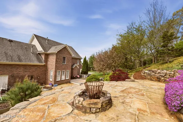 $774,900 | 10300 Evening Ridge Lane, Knoxville, TN 37922