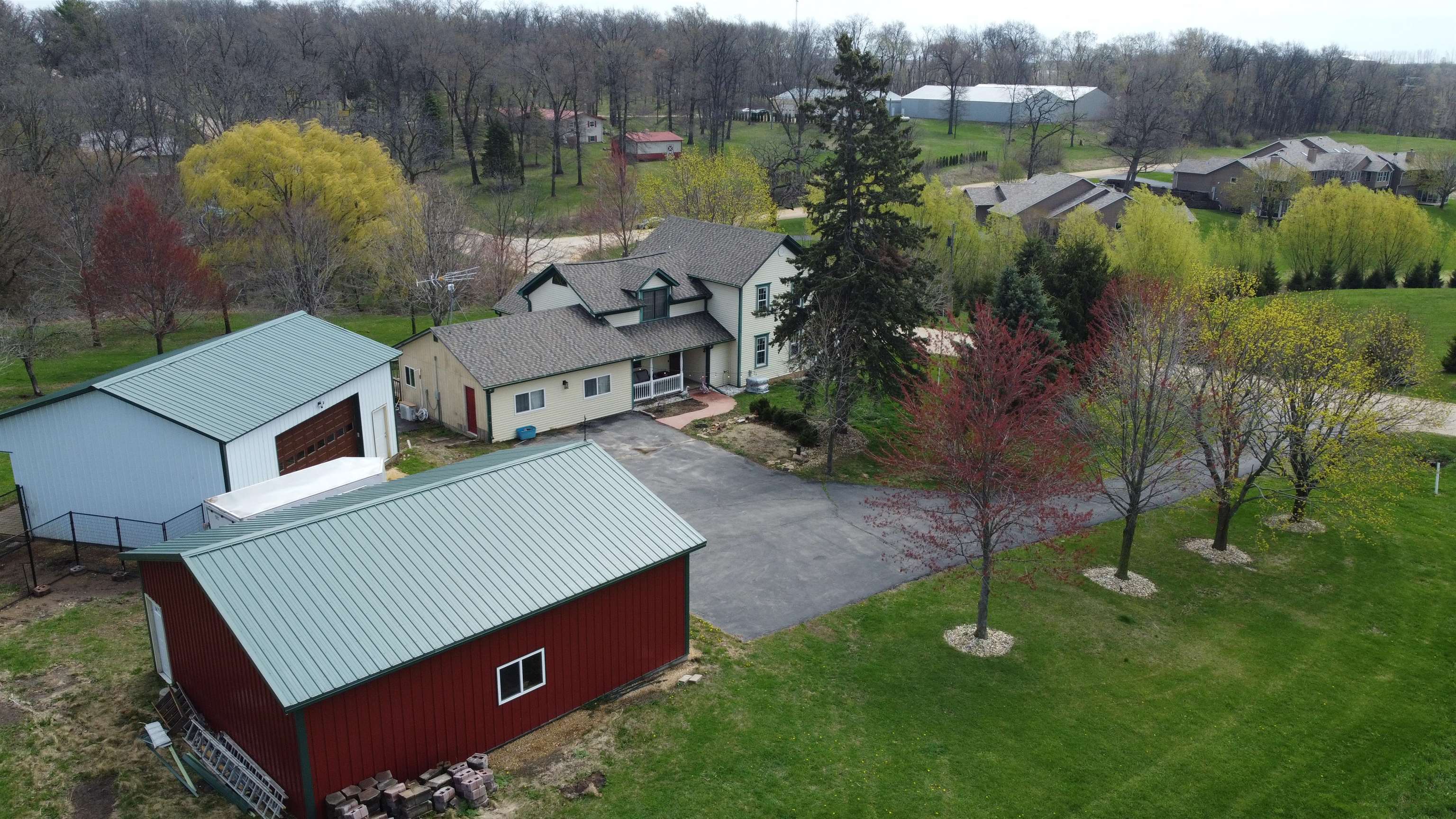 24205 Payne Road Shannon, IL 61078 - Photo 5 of 27