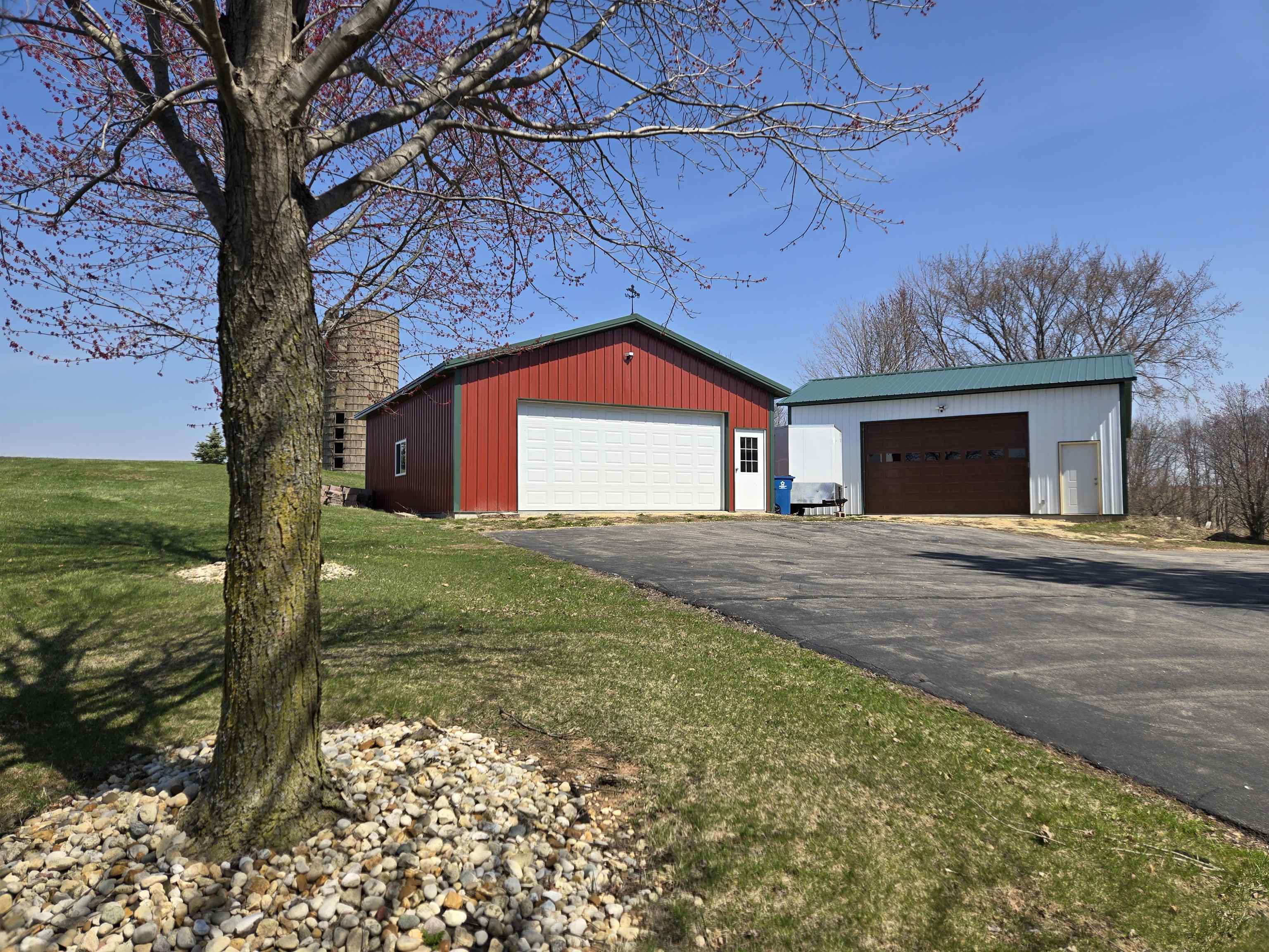 24205 Payne Road Shannon, IL 61078 - Photo 6 of 27