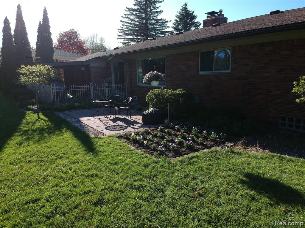 95 Boyken Road Rochester, MI 48307 - Photo 16 of 35