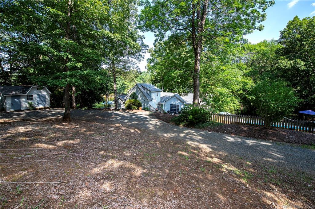 817 Bonum Road Lake Wylie, SC 29710 - Photo 3 of 41 a view of backyard with green space