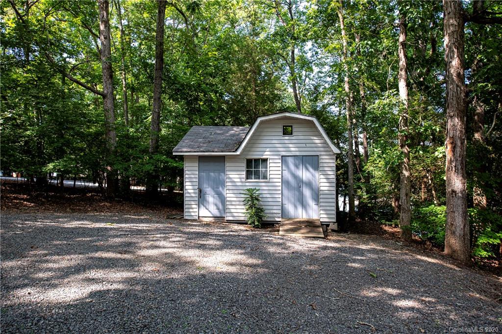 817 Bonum Road Lake Wylie, SC 29710 - Photo 5 of 41 a front view of a house with a yard
