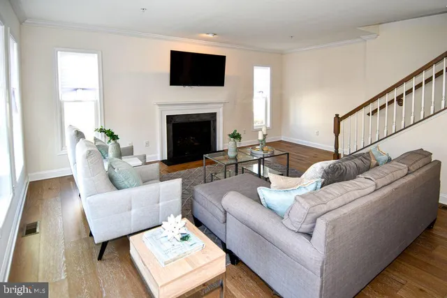 $794,900 | 2013 Conley Court, Silver Spring, MD 20904