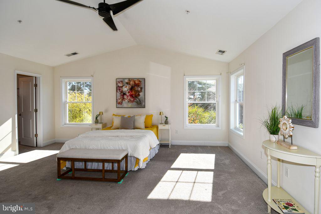 2013 Conley Court Silver Spring, MD 20904 - Photo 18 of 41 Owners Suite