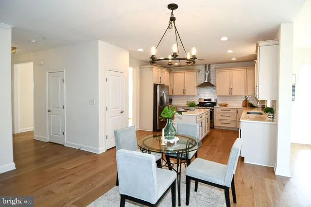 $794,900 | 2013 Conley Court, Silver Spring, MD 20904