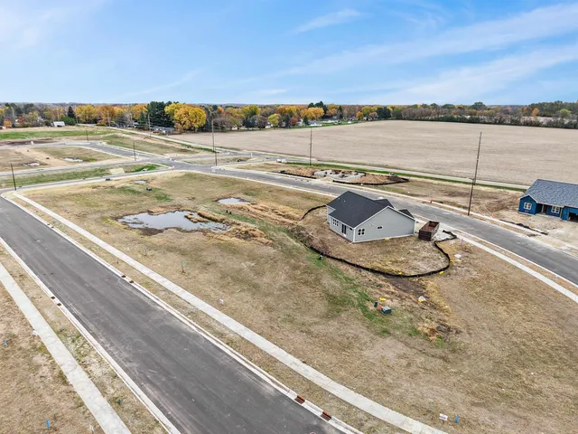 $119,900 | 351 Wild Rose, Stoughton, WI 53589