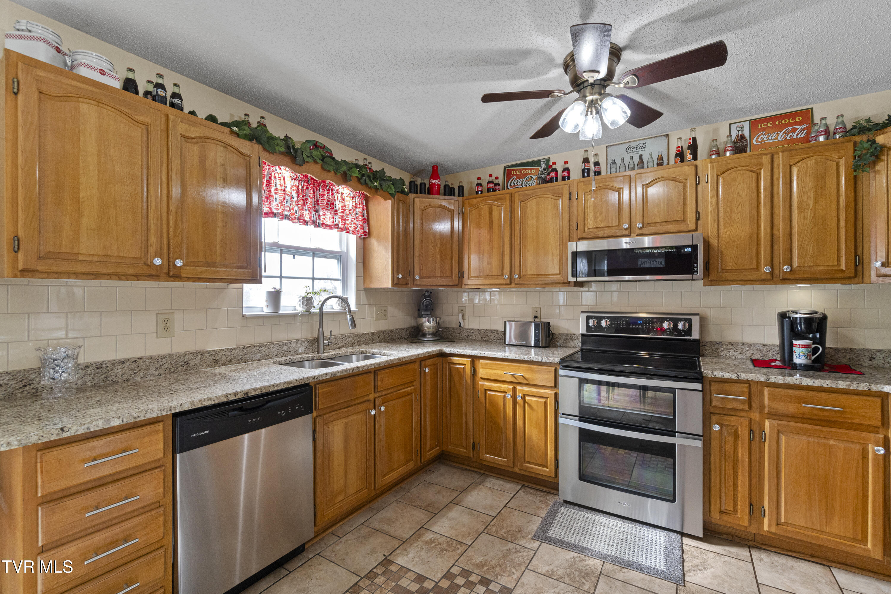 116 Maple Crest Greeneville, TN 37743 - Photo 11 of 44 DSC09596