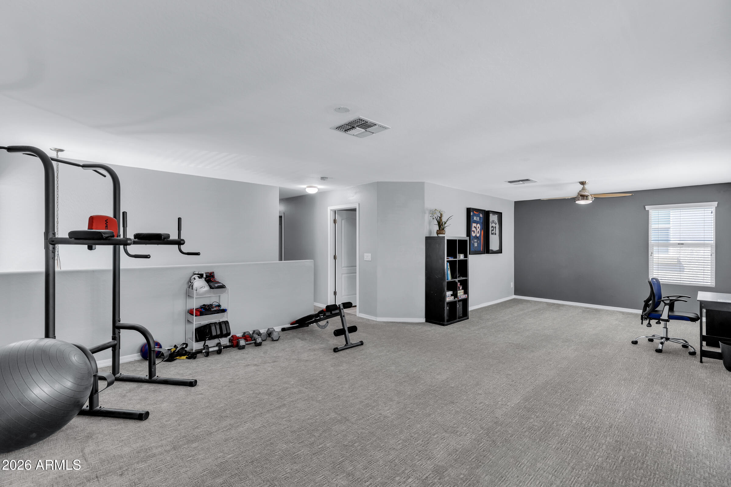 907 South Henry Lane Gilbert, AZ 85296 - Photo 16 of 29 907 S Henry Ln-17