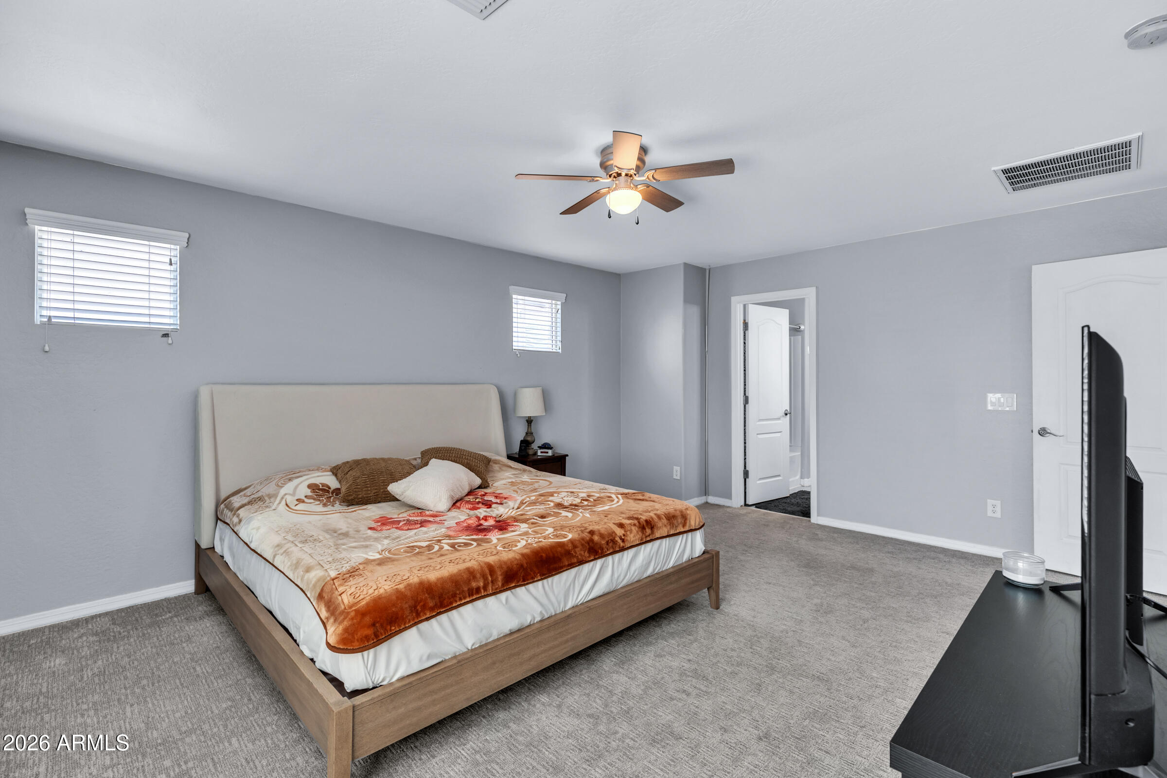 907 South Henry Lane Gilbert, AZ 85296 - Photo 23 of 29 907 S Henry Ln-24