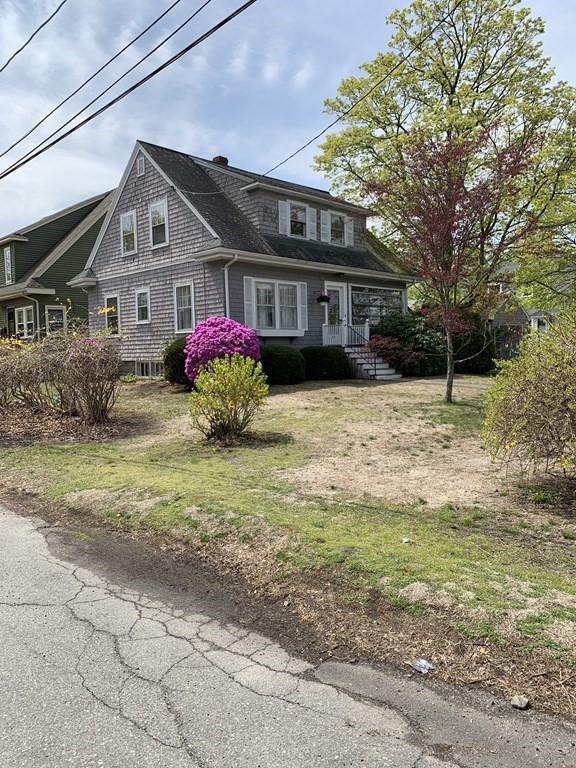 7 Wilson Road Stoneham, MA 02180 - Photo 8 of 41 Gallery Image 8