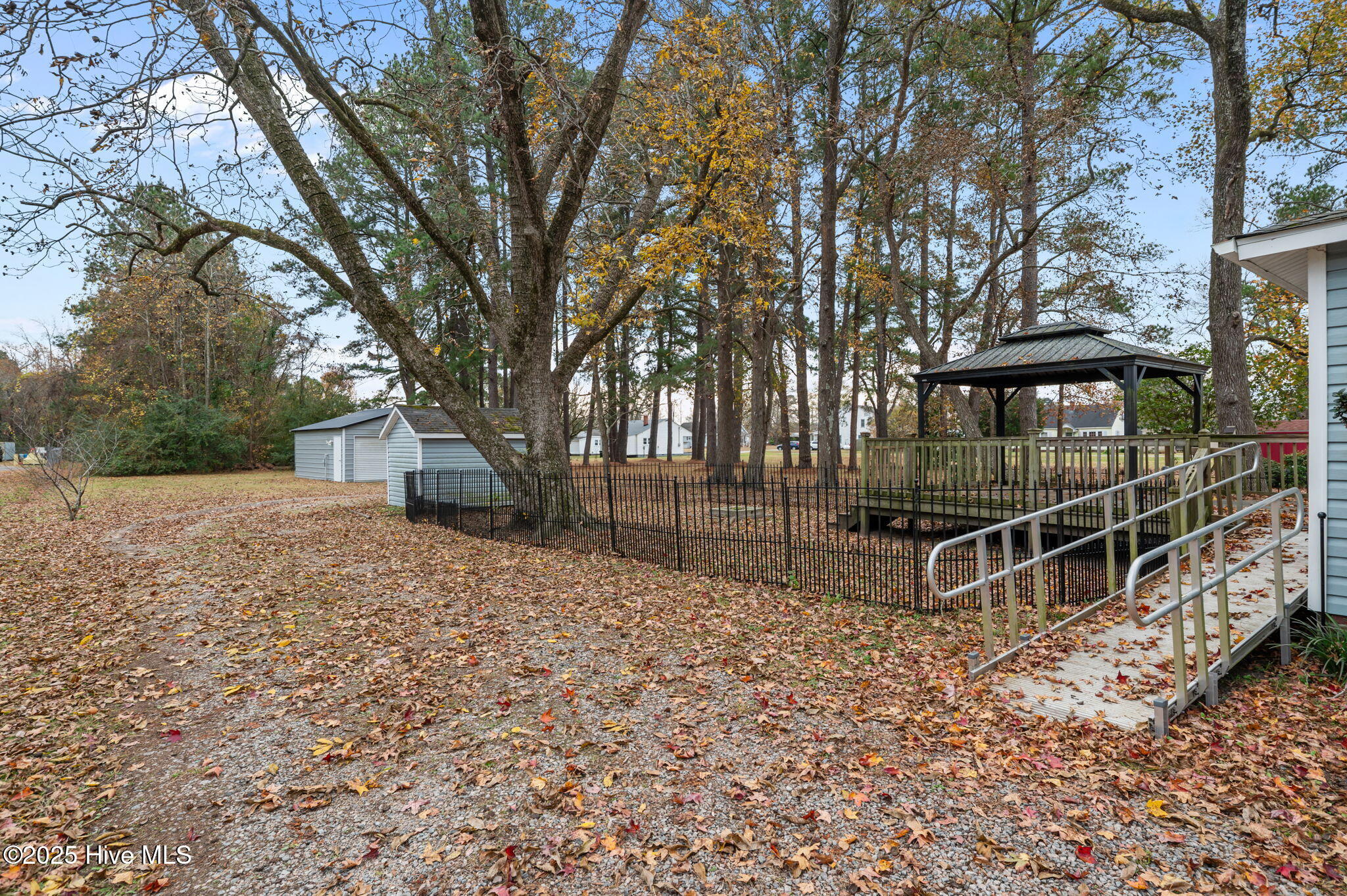 3413 Highway 17 Chocowinity, NC 27817 - Photo 35 of 46 17-web-or-mls-LHV_5476
