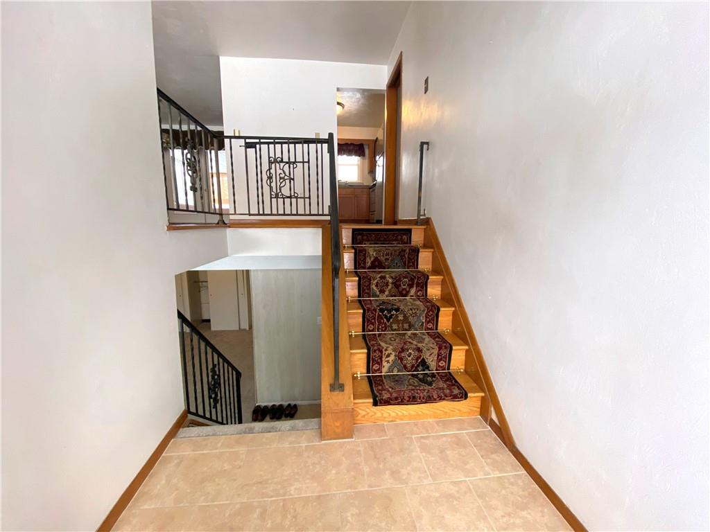 111 Singer Way Ligonier, PA 15658 - Photo 3 of 24 Gallery Image 3