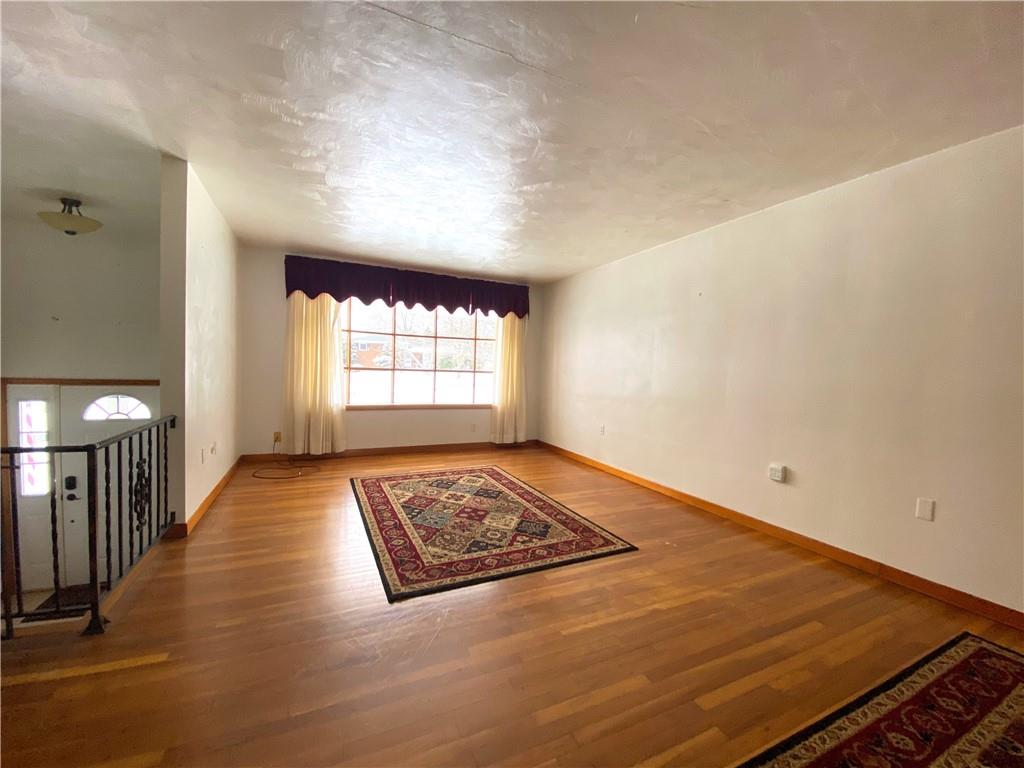 111 Singer Way Ligonier, PA 15658 - Photo 4 of 24 Gallery Image 4