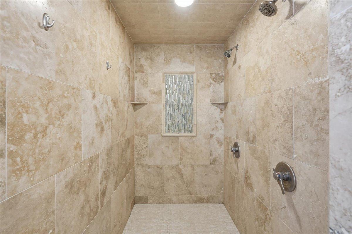 7048 Montrose Road Woodbury, MN 55125 - Photo 14 of 30