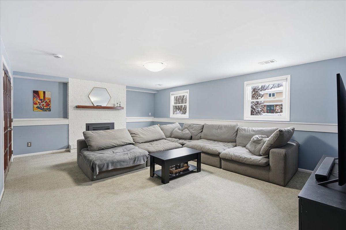 7048 Montrose Road Woodbury, MN 55125 - Photo 17 of 30