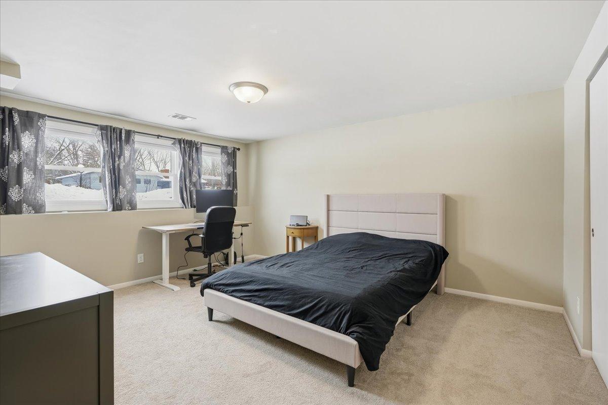 7048 Montrose Road Woodbury, MN 55125 - Photo 21 of 30