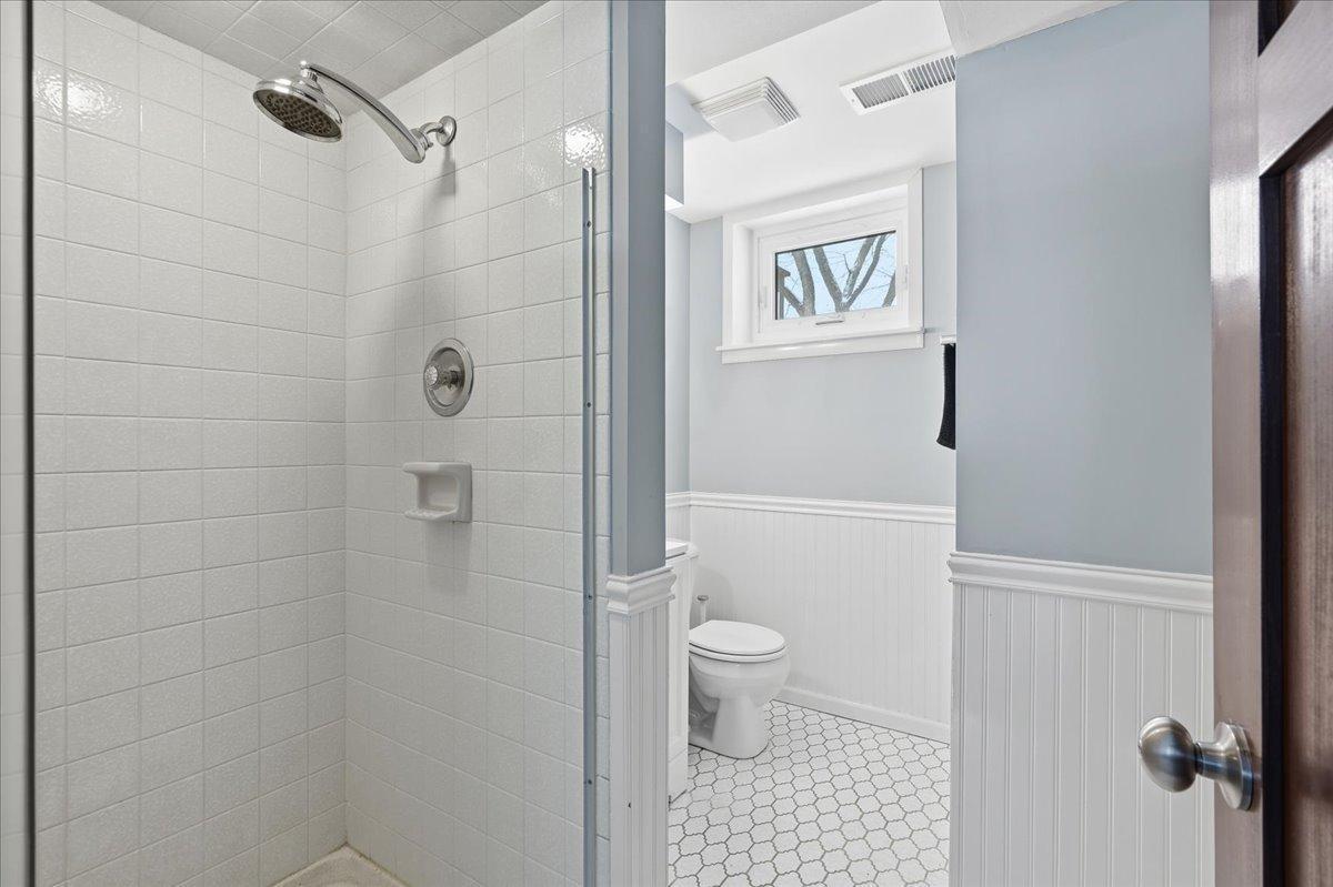 7048 Montrose Road Woodbury, MN 55125 - Photo 22 of 30