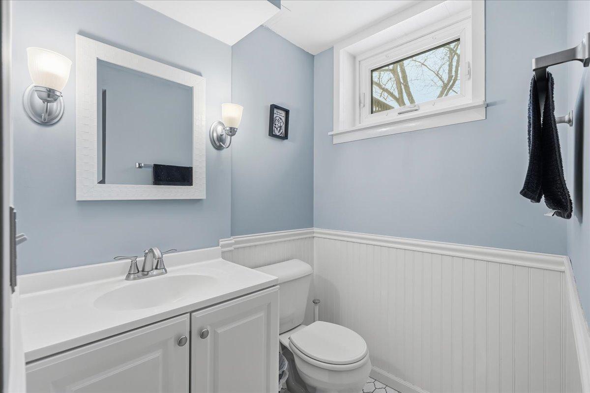 7048 Montrose Road Woodbury, MN 55125 - Photo 23 of 30