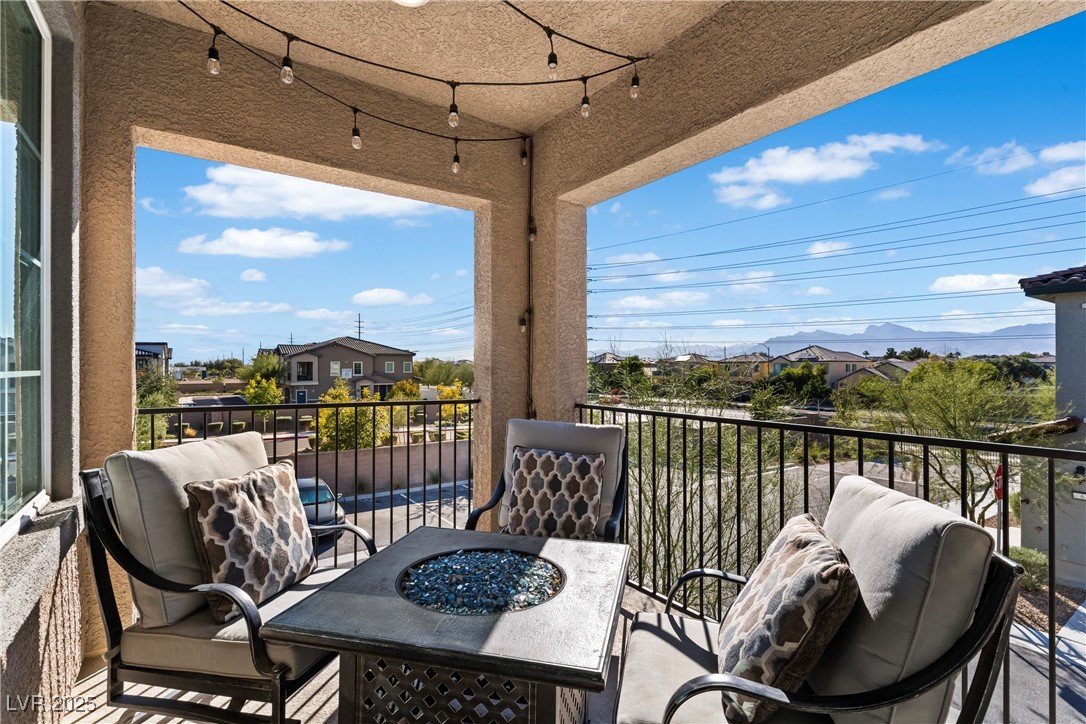 7374 North Decatur Boulevard, Unit 6 North Las Vegas, NV 89084 - Photo 2 of 39