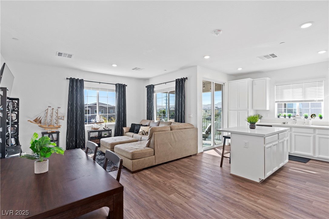 7374 North Decatur Boulevard, Unit 6 North Las Vegas, NV 89084 - Photo 5 of 39