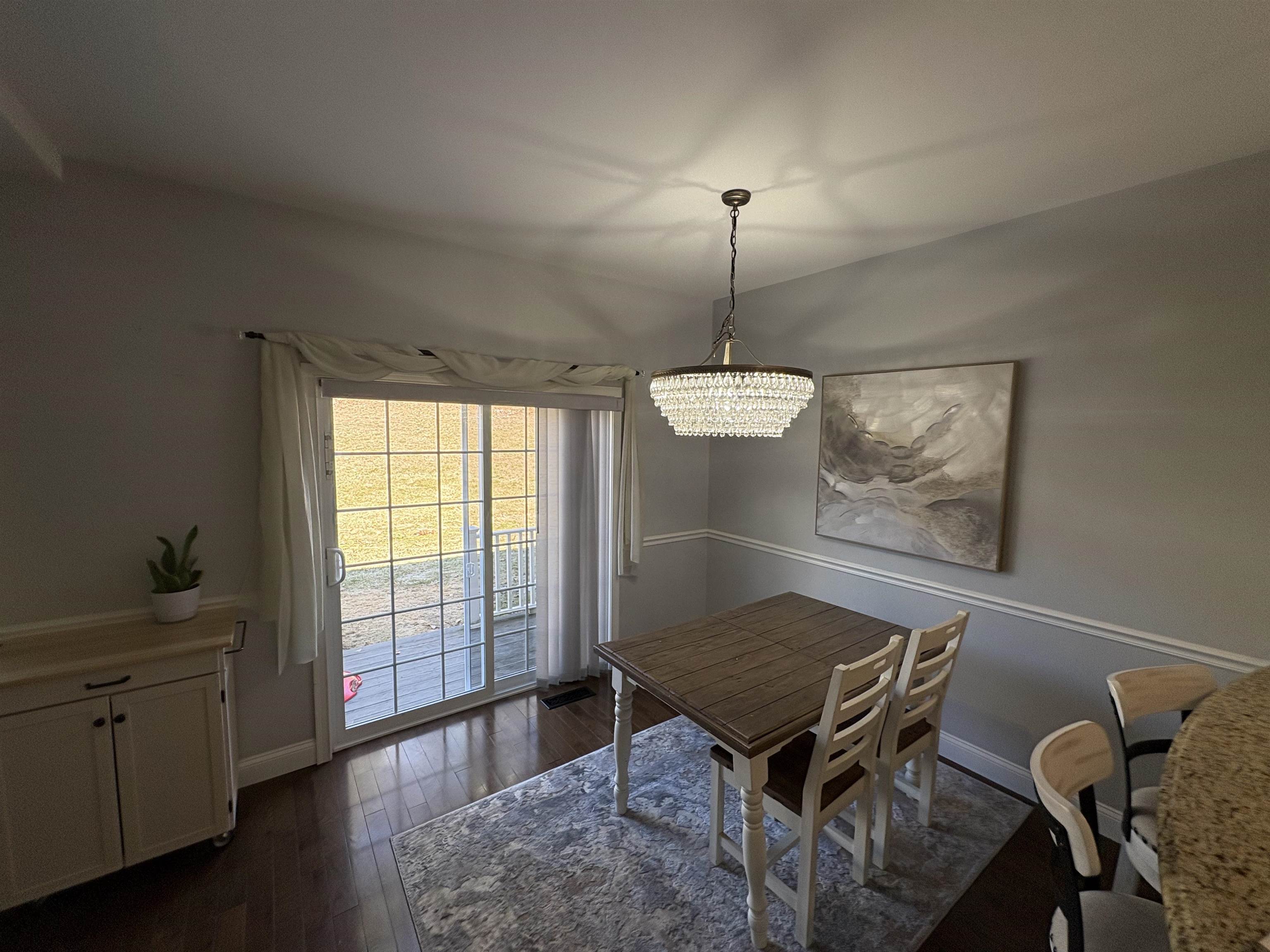 109 Woodview Way Manchester, NH 03102 - Photo 12 of 32