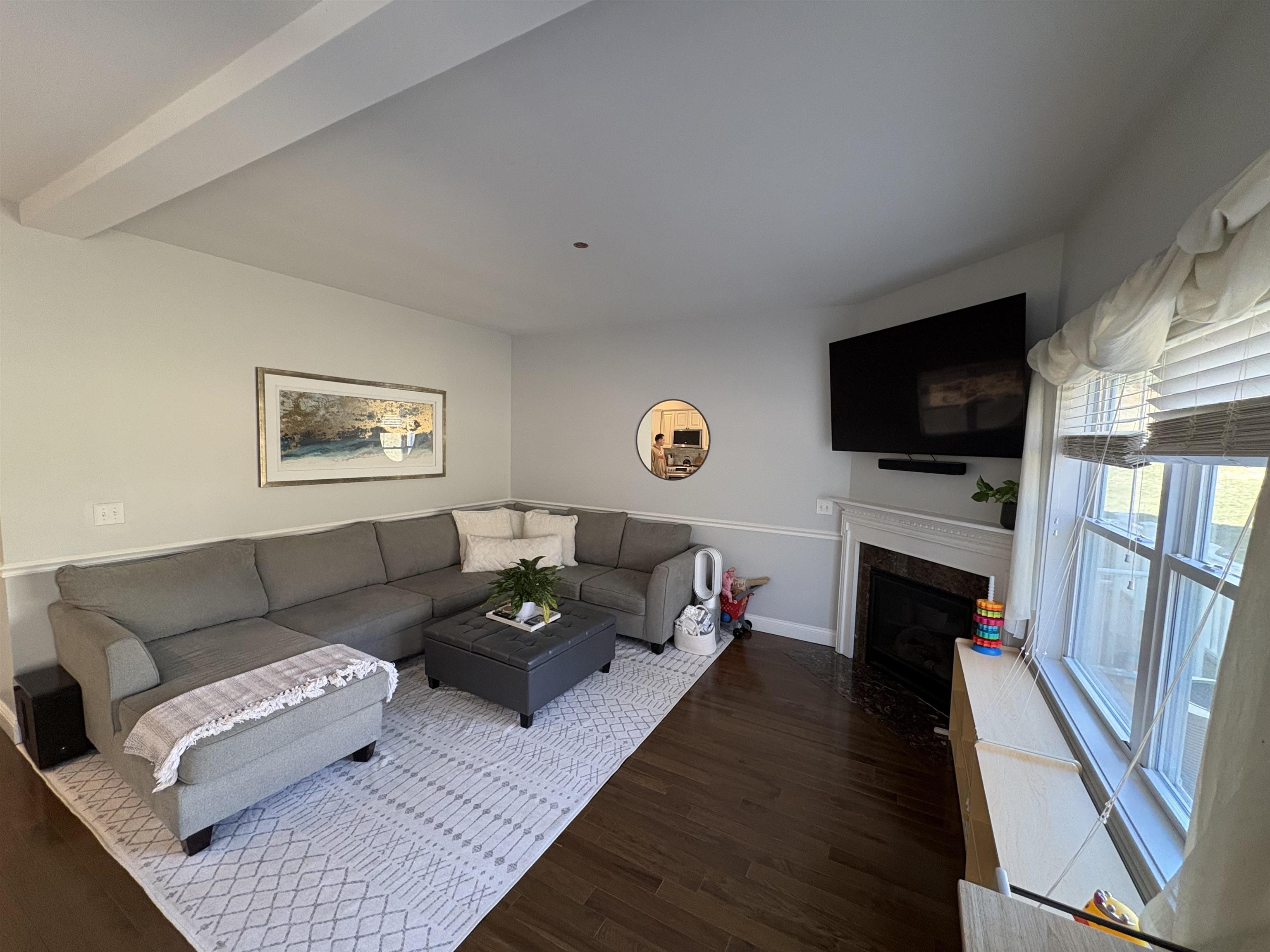 109 Woodview Way Manchester, NH 03102 - Photo 15 of 32