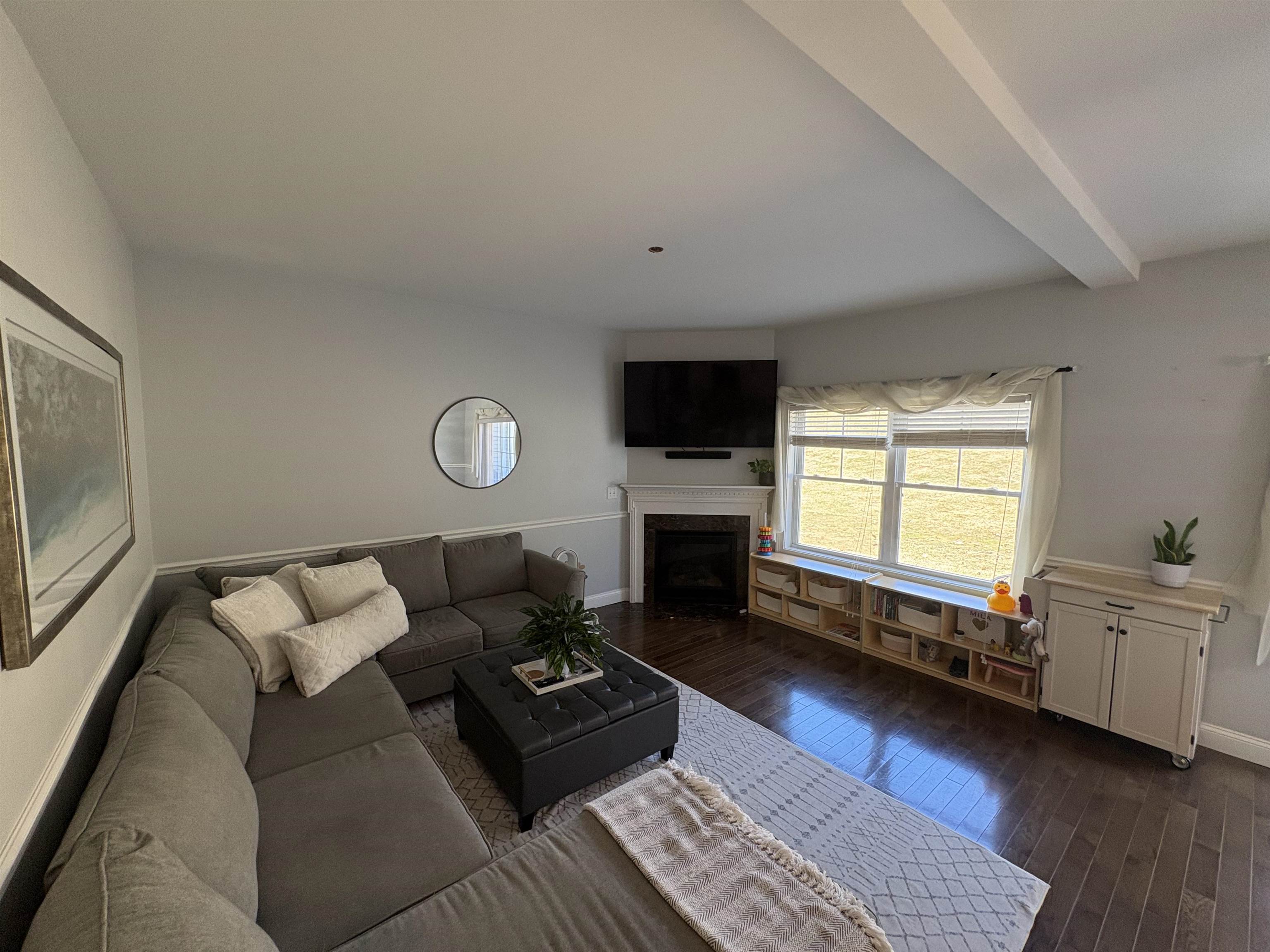 109 Woodview Way Manchester, NH 03102 - Photo 16 of 32