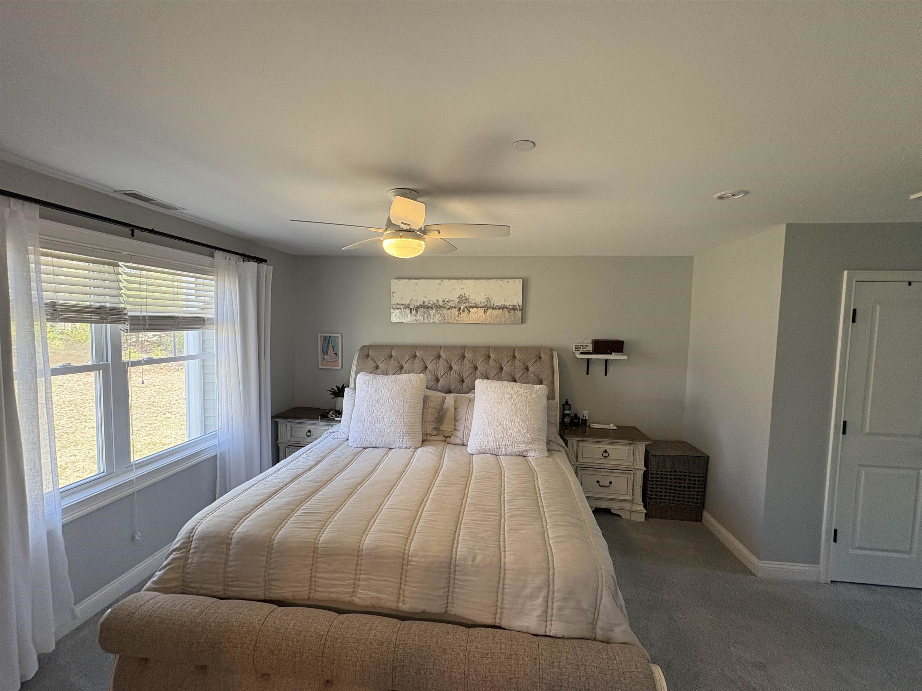 109 Woodview Way Manchester, NH 03102 - Photo 23 of 32