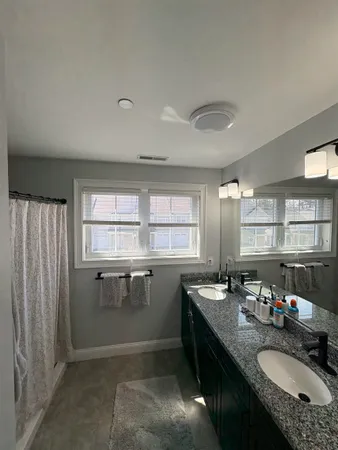 $509,999 | 109 Woodview Way, Manchester, NH 03102