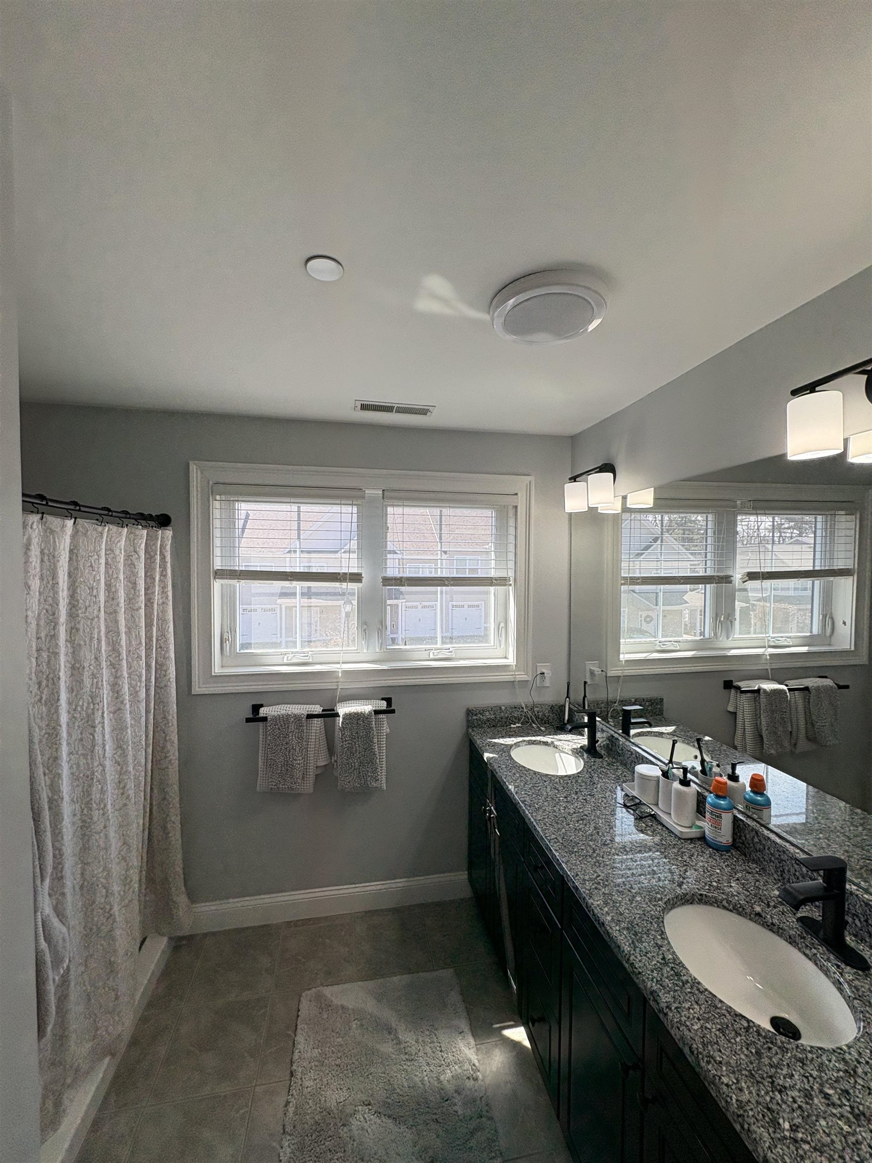 109 Woodview Way Manchester, NH 03102 - Photo 30 of 32